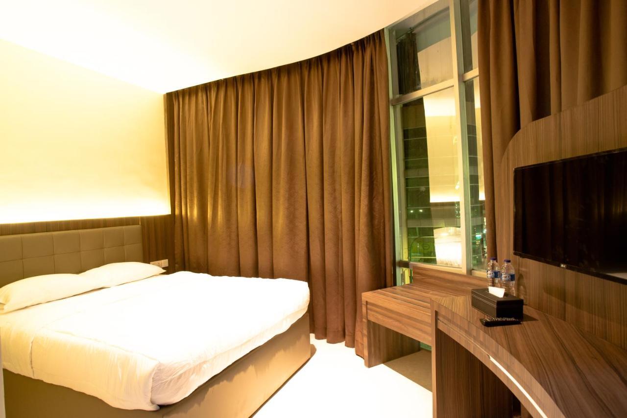 Ak Hotel Nagoya Hill Batam ภายนอก รูปภาพ