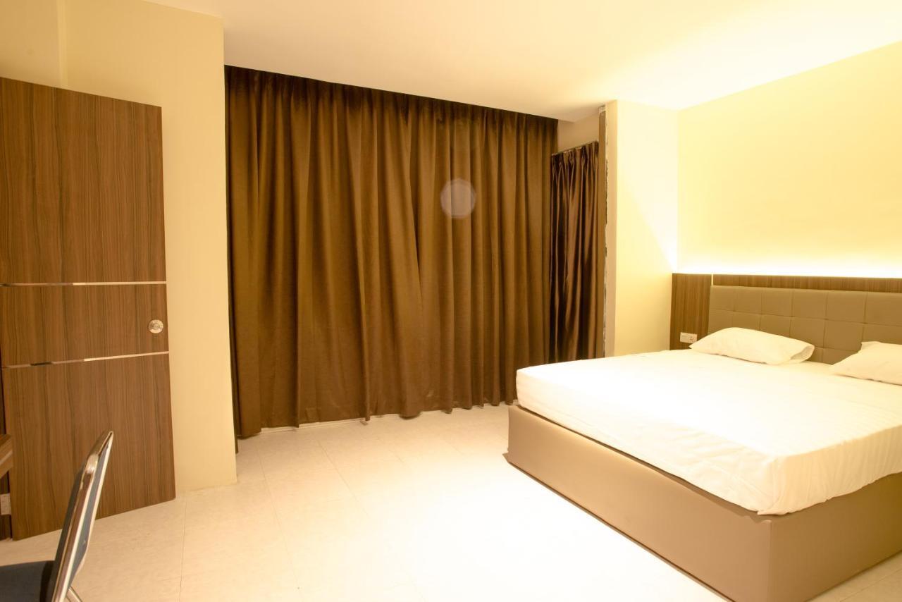 Ak Hotel Nagoya Hill Batam ภายนอก รูปภาพ